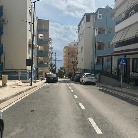 アパート Mari's Sarandë