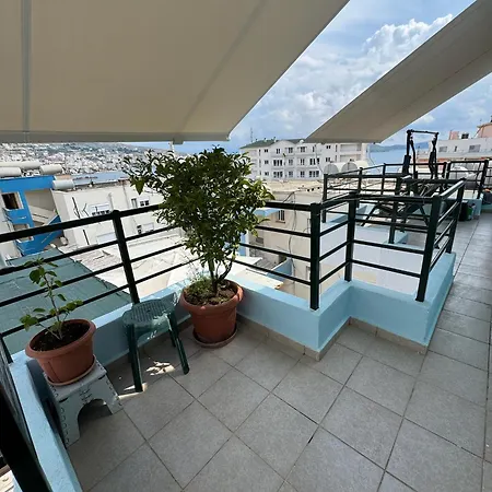 Mari's * Sarandë