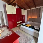 Mari's Appartamento Sarandë