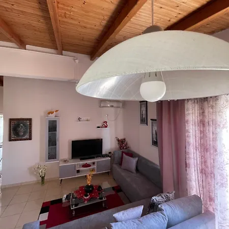 Mari's * Sarandë